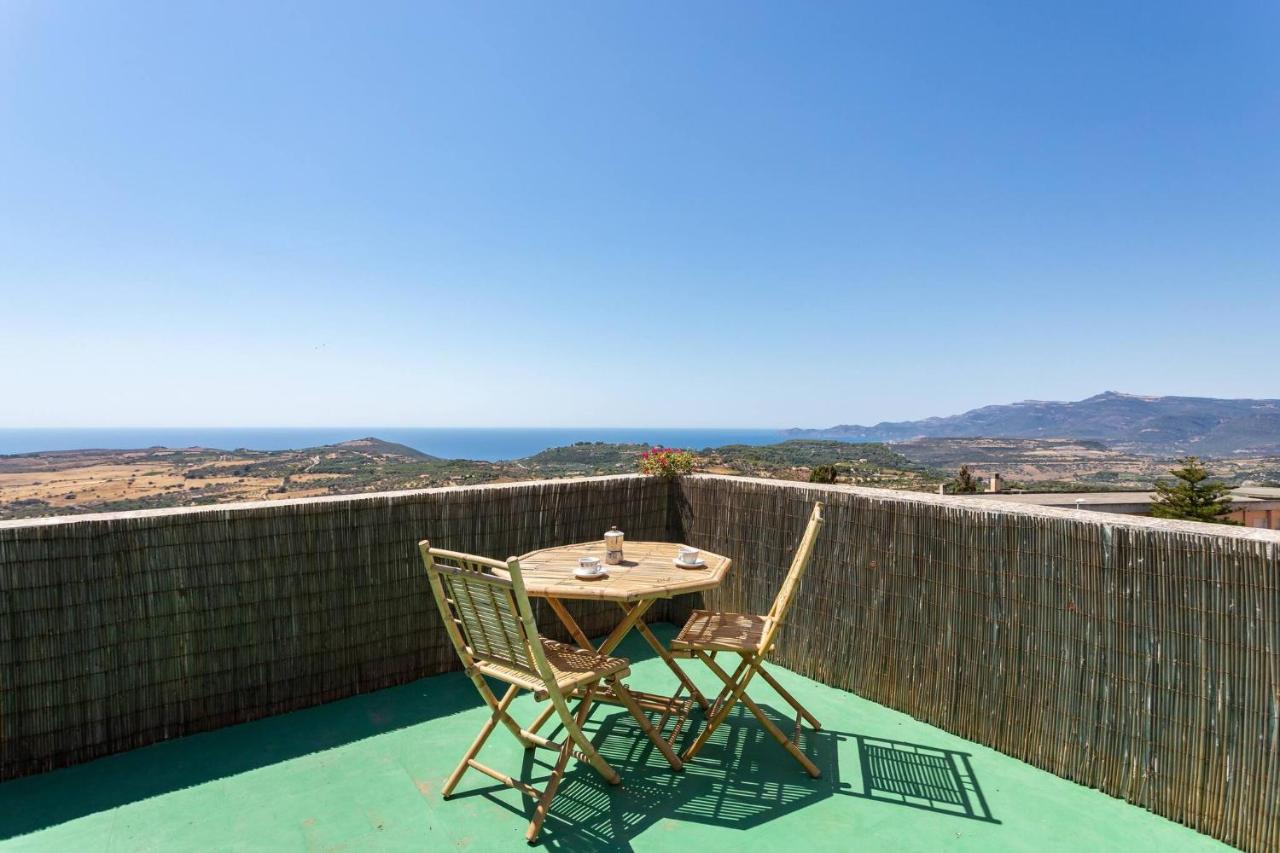 The Wonderful Terrace With A View Villa Tresnuraghes Exterior foto